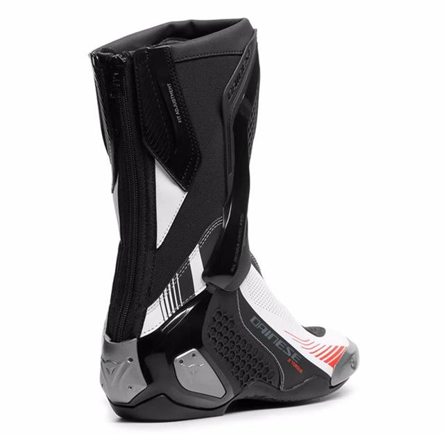 DAINESE-bottes-torque-4-air-image-129289724-cover-2