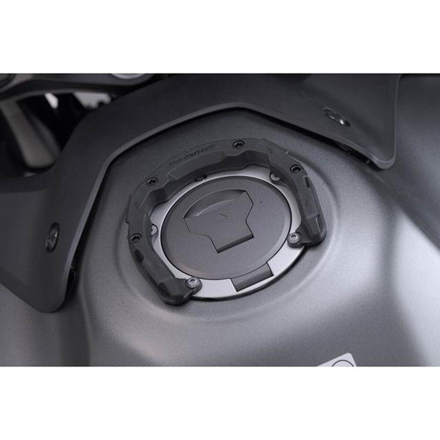 SWMOTECH-anneau-de-reservoir-pro-honda-image-95349223-cover-1