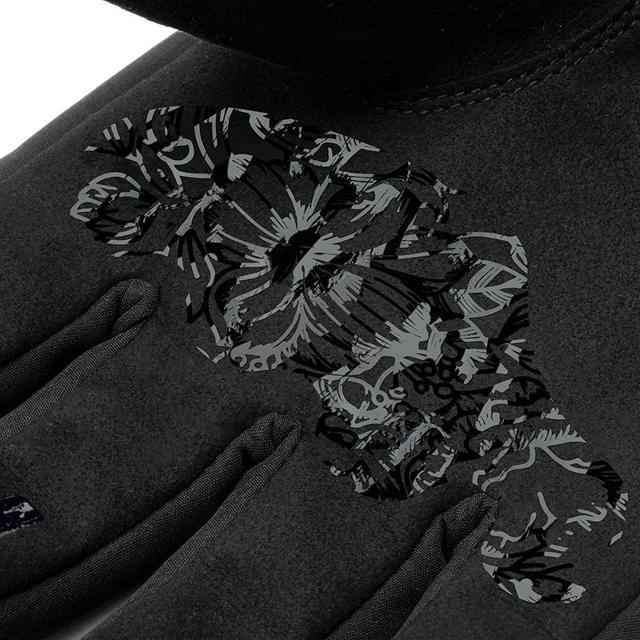 TUCANOURBANO-gants-concept-lady-image-95349061-cover-2