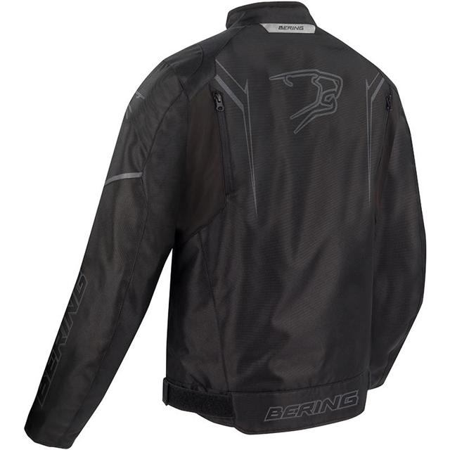 BERING-blouson-sweek-image-67648728-cover-1