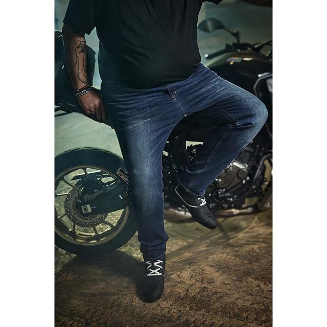 BERING-jeans-trust-king-size-image-97901949-cover-2