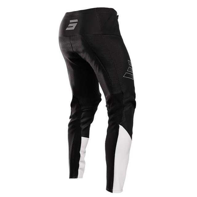 SHOT-pantalon-cross-contact-shelly-image-72452282-cover-1