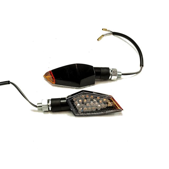 MAXXE-clignotants-headlight-image-97422673-cover-1