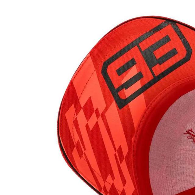 MARQUEZ-casquette-marc-marquez-motorbike-flag-image-129288600-cover-2