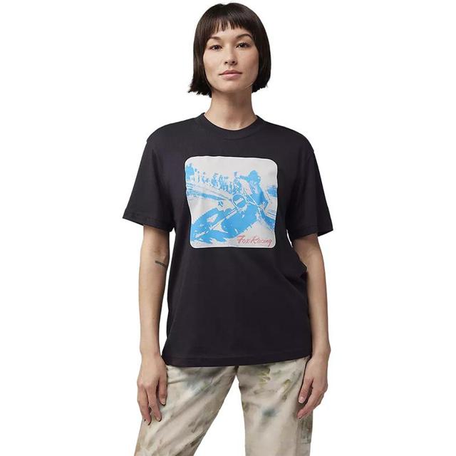 FOX-tee-shirt-scripted-photo-lady-image-129455803-cover-2
