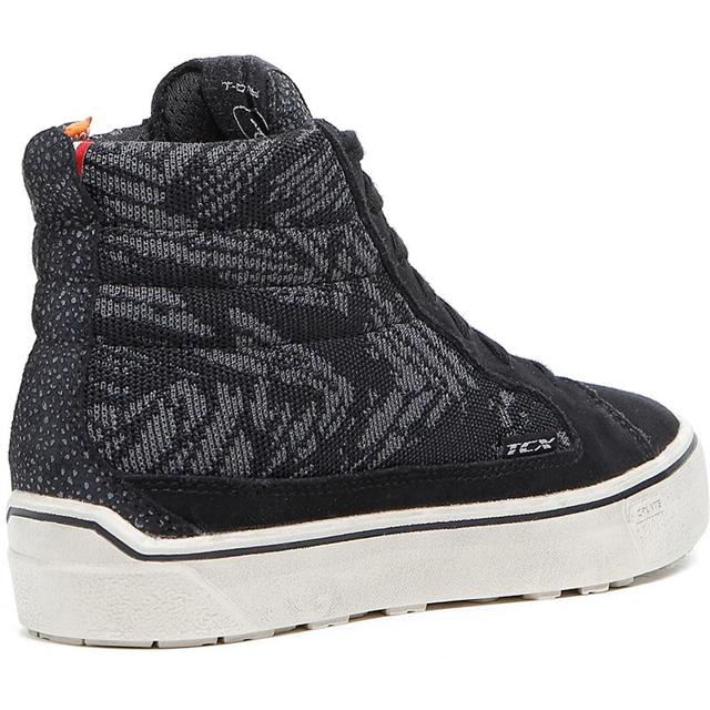 TCX-baskets-street-3-lady-tex-waterproof-image-44200962-cover-2