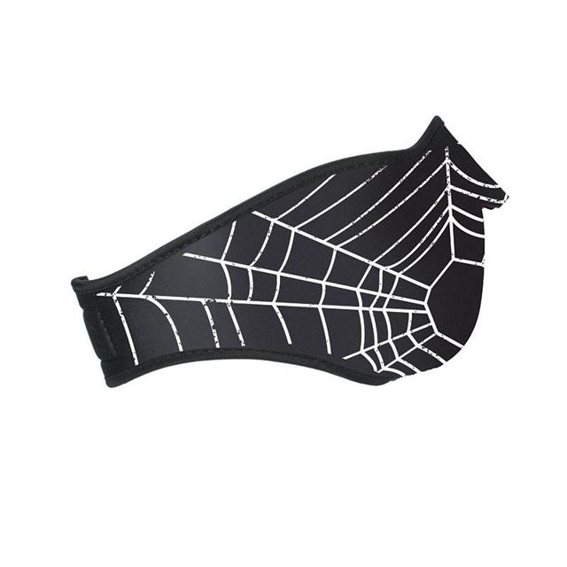 DARTS-masque-anti-froid-face-mask-funny-image-11775242-cover-1