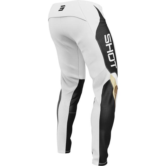 SHOT-pantalon-cross-contact-manta-image-134702264-cover-1