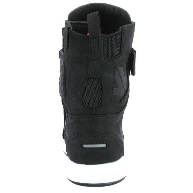VQUATTRO-baskets-milano-nova-image-31771423-cover-2