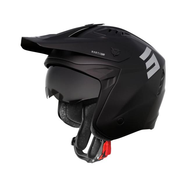 SHOT-casque-trial-jump-solid-image-75858211