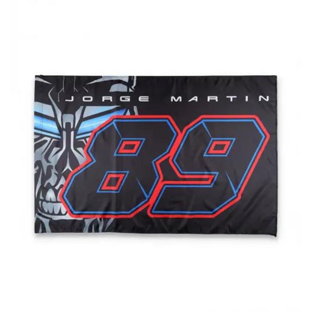 MARTIN-drapeau-89-image-106526203