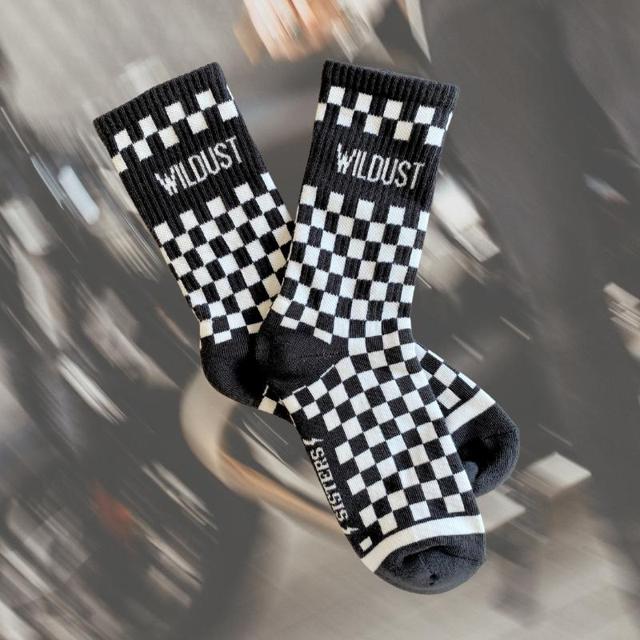 WILDUSTSISTERS-chaussettes-chekerboard-damier-grey-image-132143080-cover-2
