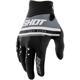 SHOT-gants-cross-shining-image-22335607-thumbnail-0