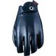 FIVE-gants-colorado-woman-image-33594046-thumbnail-0